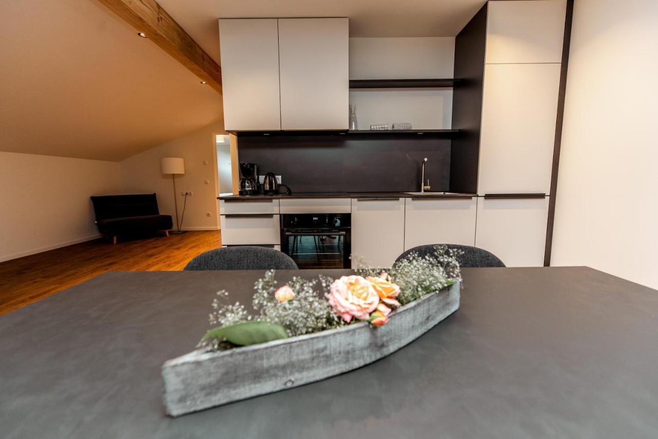 Апартаменты Tyrol Living & Cafe Нова-Леванте Экстерьер фото