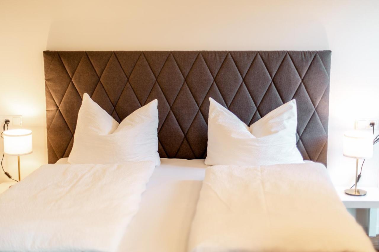 Апартаменты Tyrol Living & Cafe Нова-Леванте Экстерьер фото