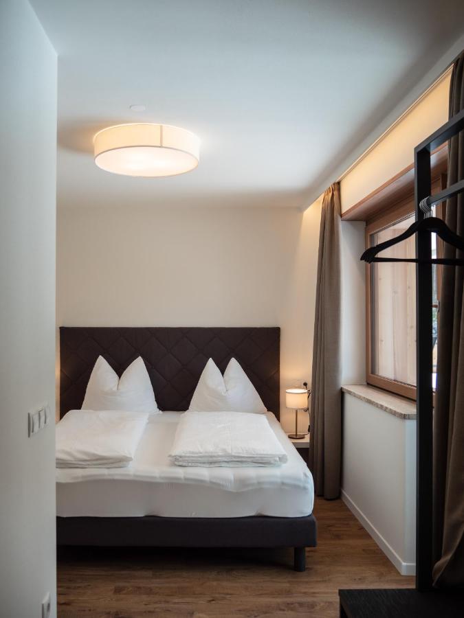 Апартаменты Tyrol Living & Cafe Нова-Леванте Экстерьер фото